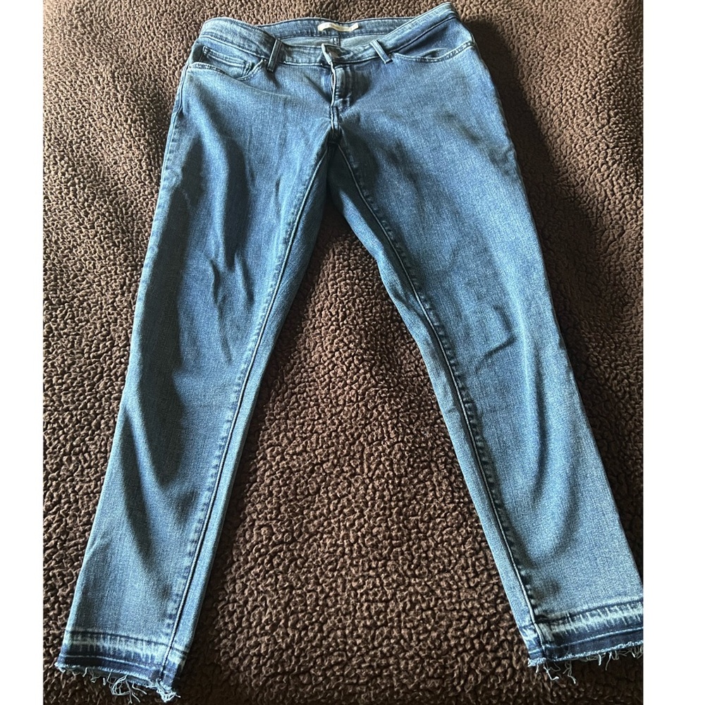 Levi’s - Picture 2 of 6